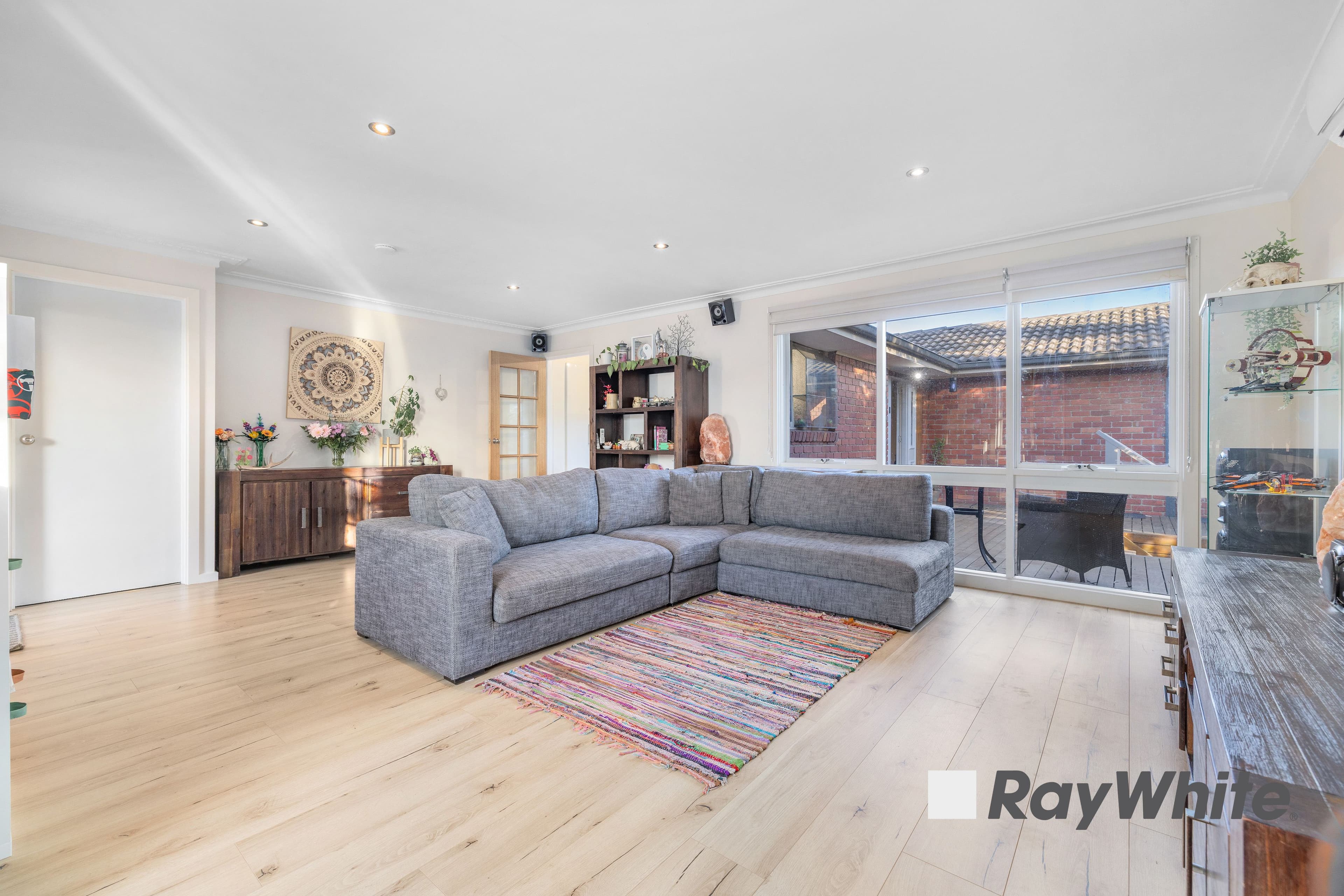 16 Rearden Close, Endeavour Hills VIC 3802, Endeavour Hills - Thumbnail 3