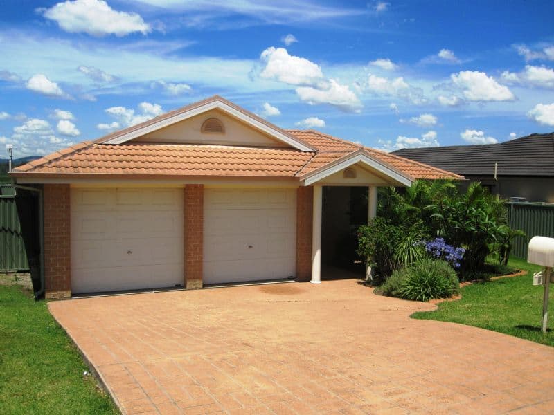 8 Tristania Court, THORNTON NSW 2322, Thornton - Thumbnail 2