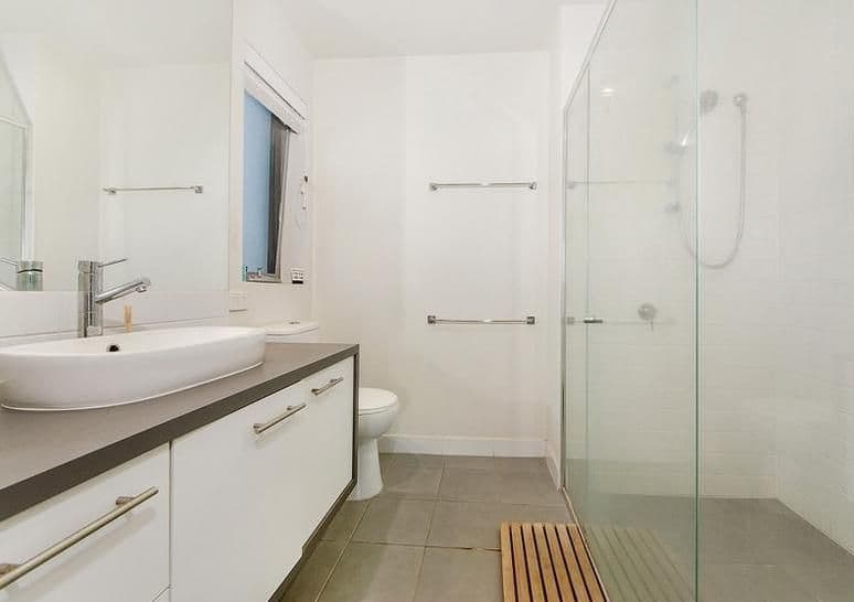 2-4 Riverwalk Avenue, Robina QLD 4226, Robina - Thumbnail 7
