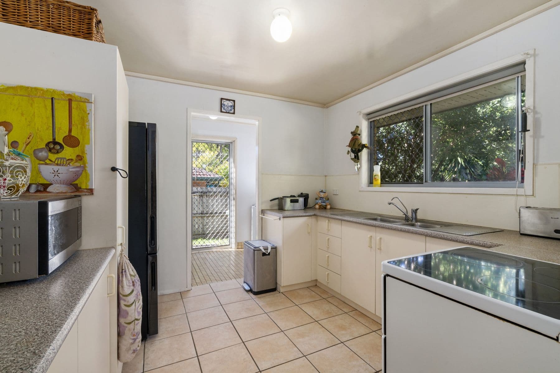 12 Marigold Street, Caboolture QLD 4510, Caboolture - Thumbnail 3