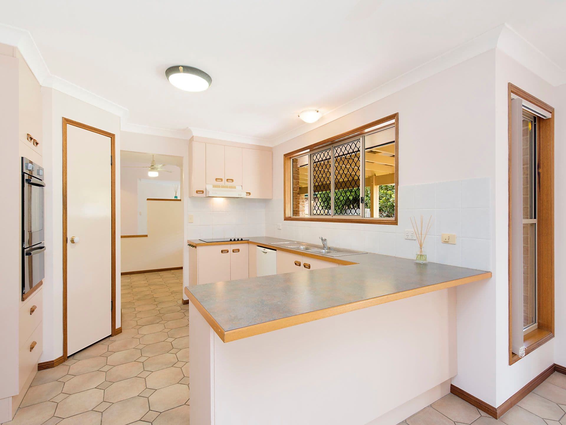 14 Sir Joseph Banks Drive, Pelican Waters QLD 4551, Pelican Waters - Thumbnail 2