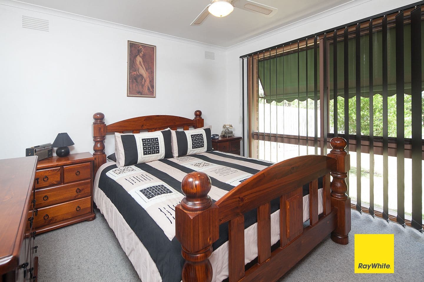 4 Langwarrin Crescent, Langwarrin VIC 3910, Langwarrin - Thumbnail 3