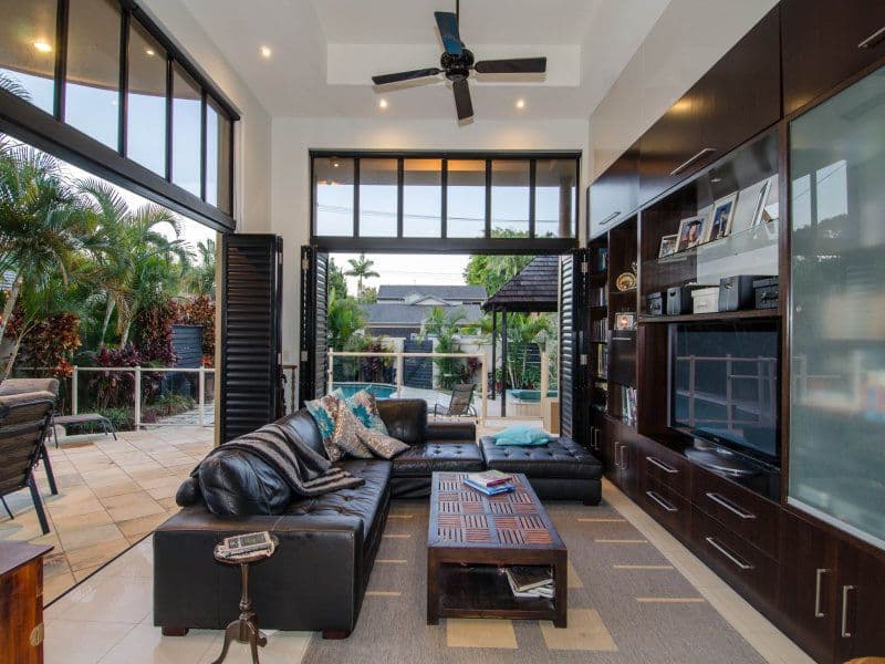 345 Monaco Street, BROADBEACH WATERS QLD 4218, Broadbeach Waters - Thumbnail 4