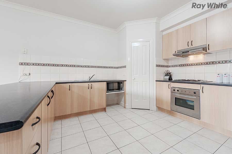 14 Nobel Banks Drive, Cairnlea VIC 3023, Cairnlea - Thumbnail 2