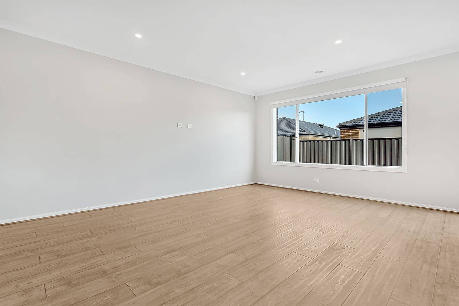 6 Nesting Vista, Craigieburn VIC 3064, Craigieburn - Thumbnail 2