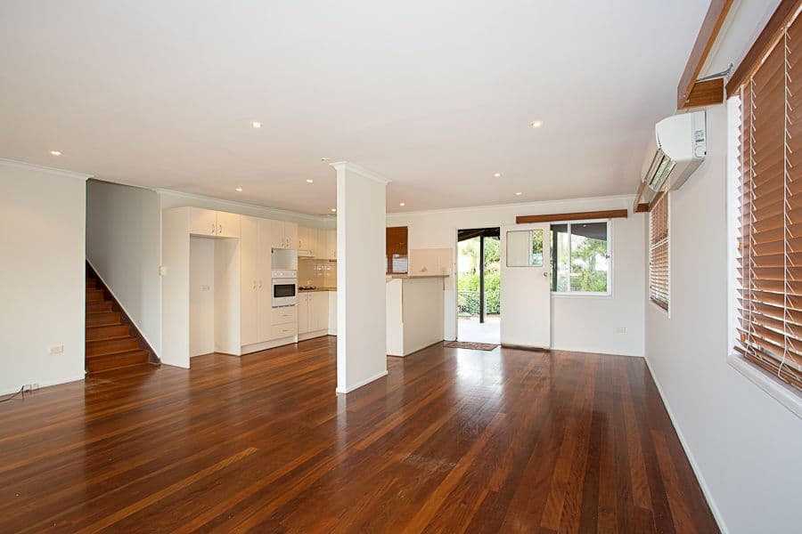 18 Kingfisher Drive, BONGAREE QLD 4507, Bongaree - Thumbnail 5