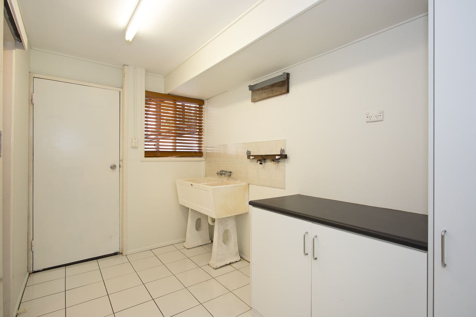 18 Kingfisher Drive, BONGAREE QLD 4507, Bongaree - Thumbnail 6