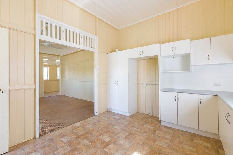 16 Waghorn Street, Woodend QLD 4305, Woodend - Thumbnail 4