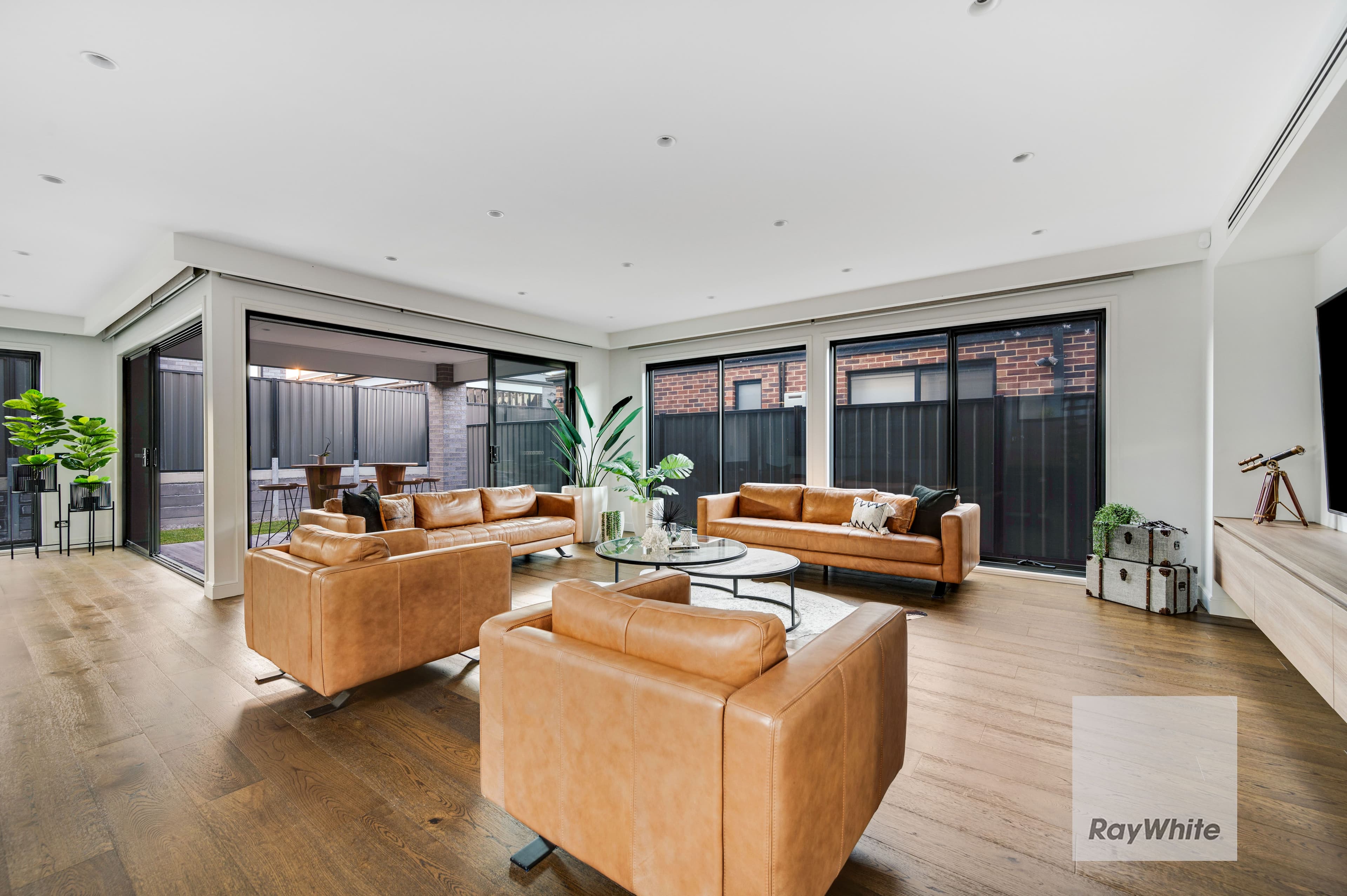 31 Crestwood Road, Greenvale VIC 3059, Greenvale - Thumbnail 5
