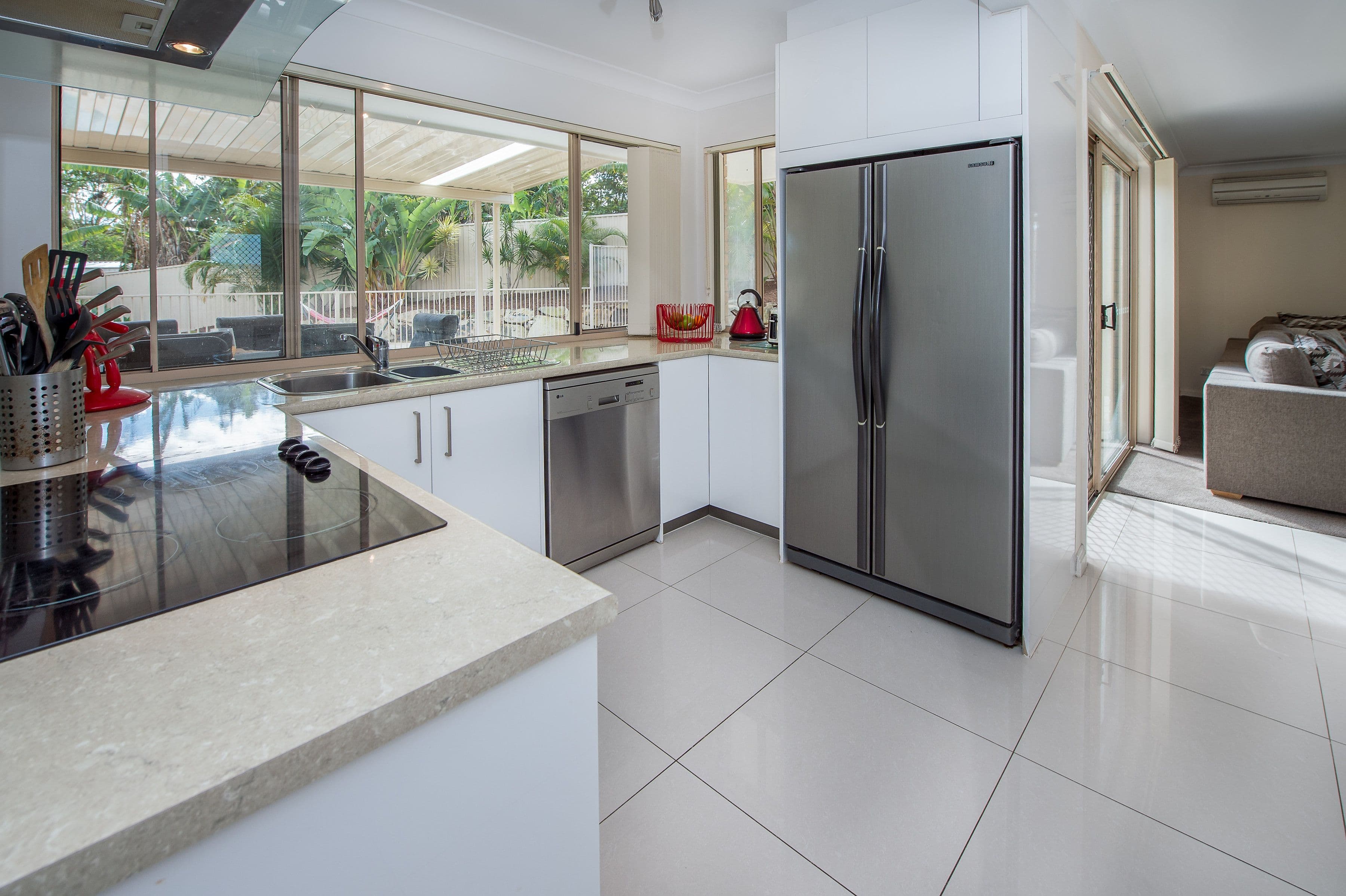 5 Island Court, Merrimac QLD 4226, Merrimac - Thumbnail 3