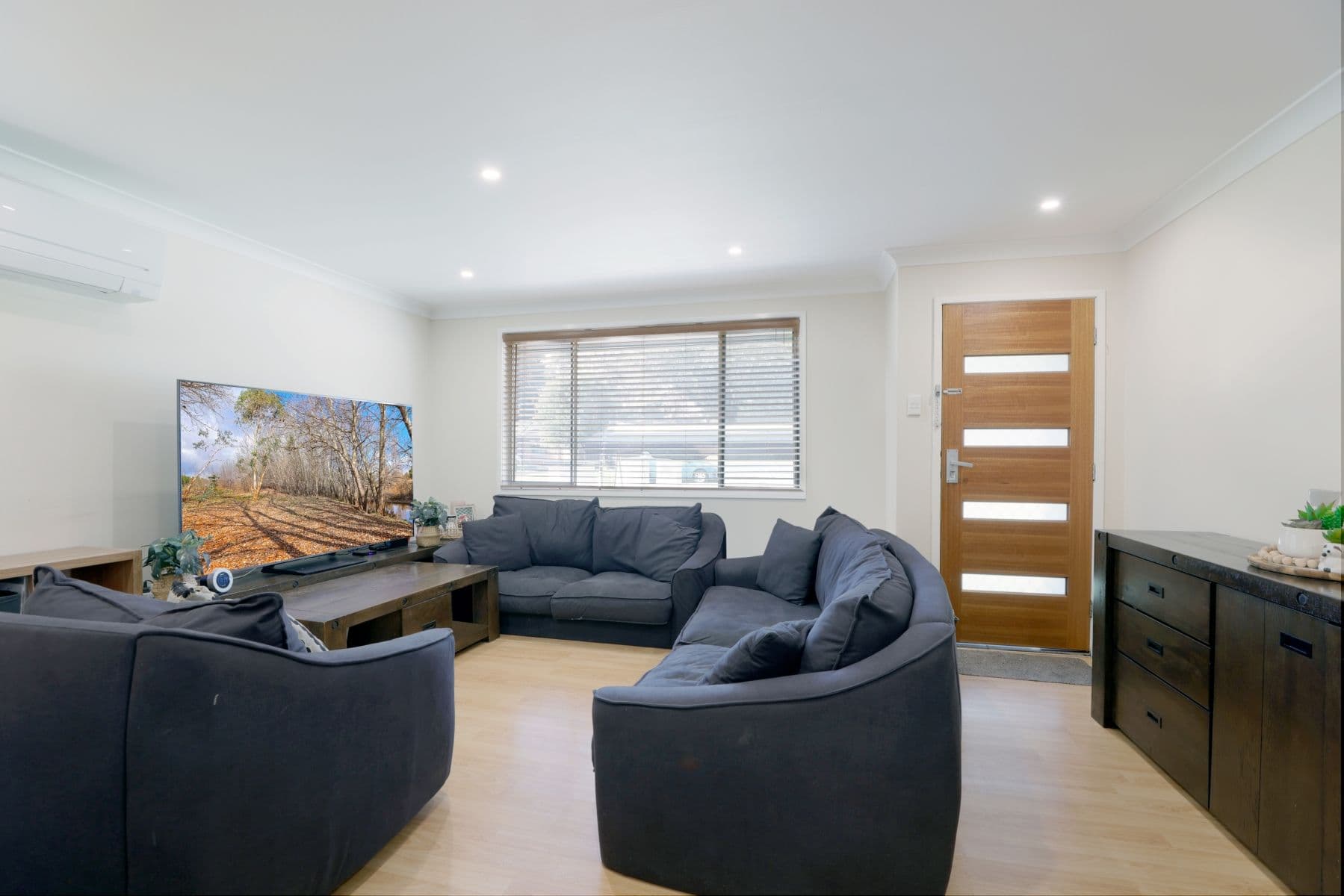 10 & 10A Olliver Crescent, St Clair NSW 2759, St Clair - Thumbnail 3