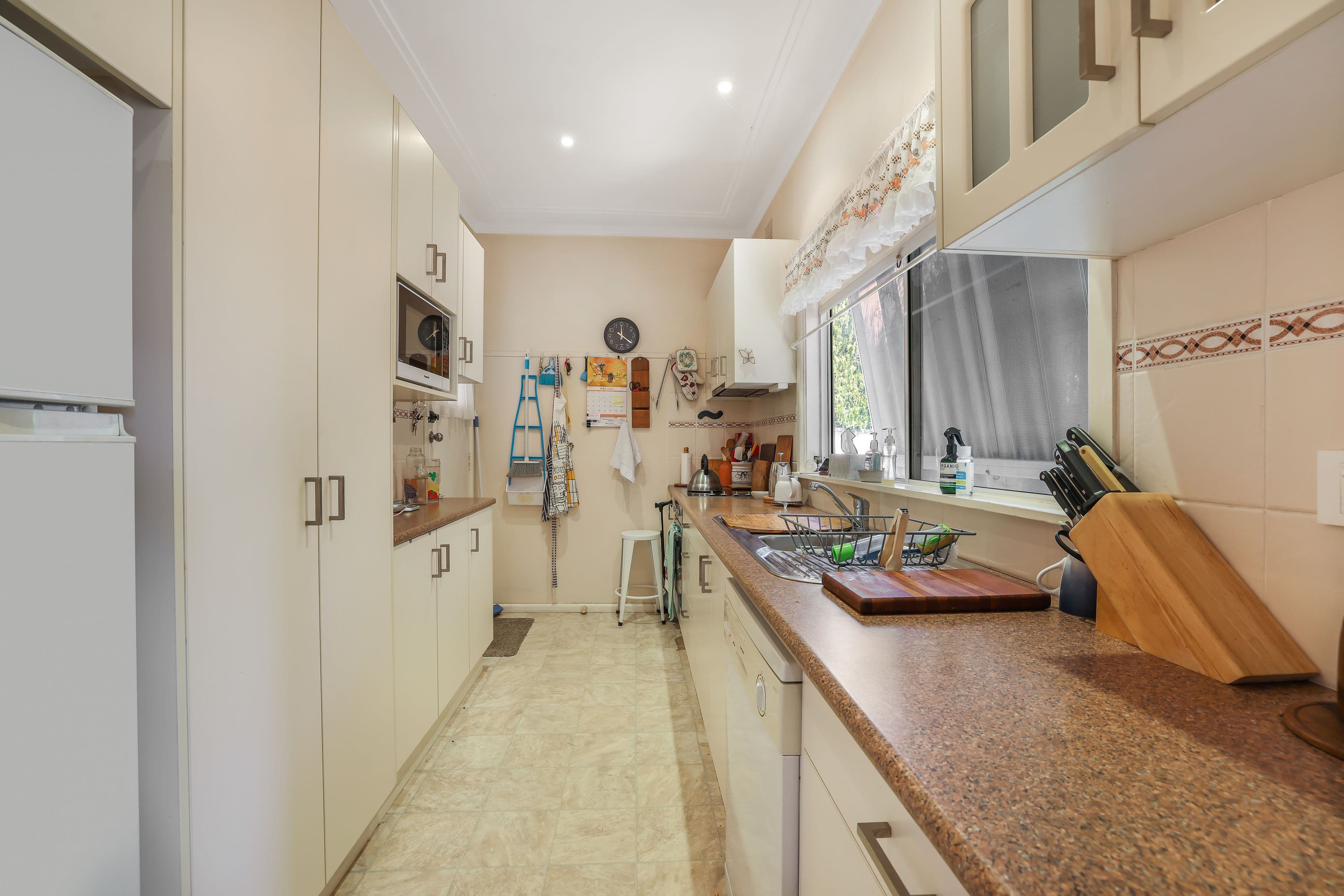17 Hillvue Road, Tamworth NSW 2340, Tamworth - Thumbnail 3