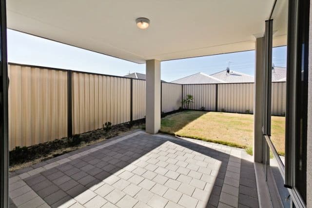 23 Longwood Bend, AUBIN GROVE WA 6164, Aubin Grove - Thumbnail 4