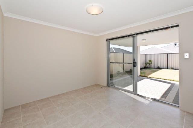 23 Longwood Bend, AUBIN GROVE WA 6164, Aubin Grove - Thumbnail 7