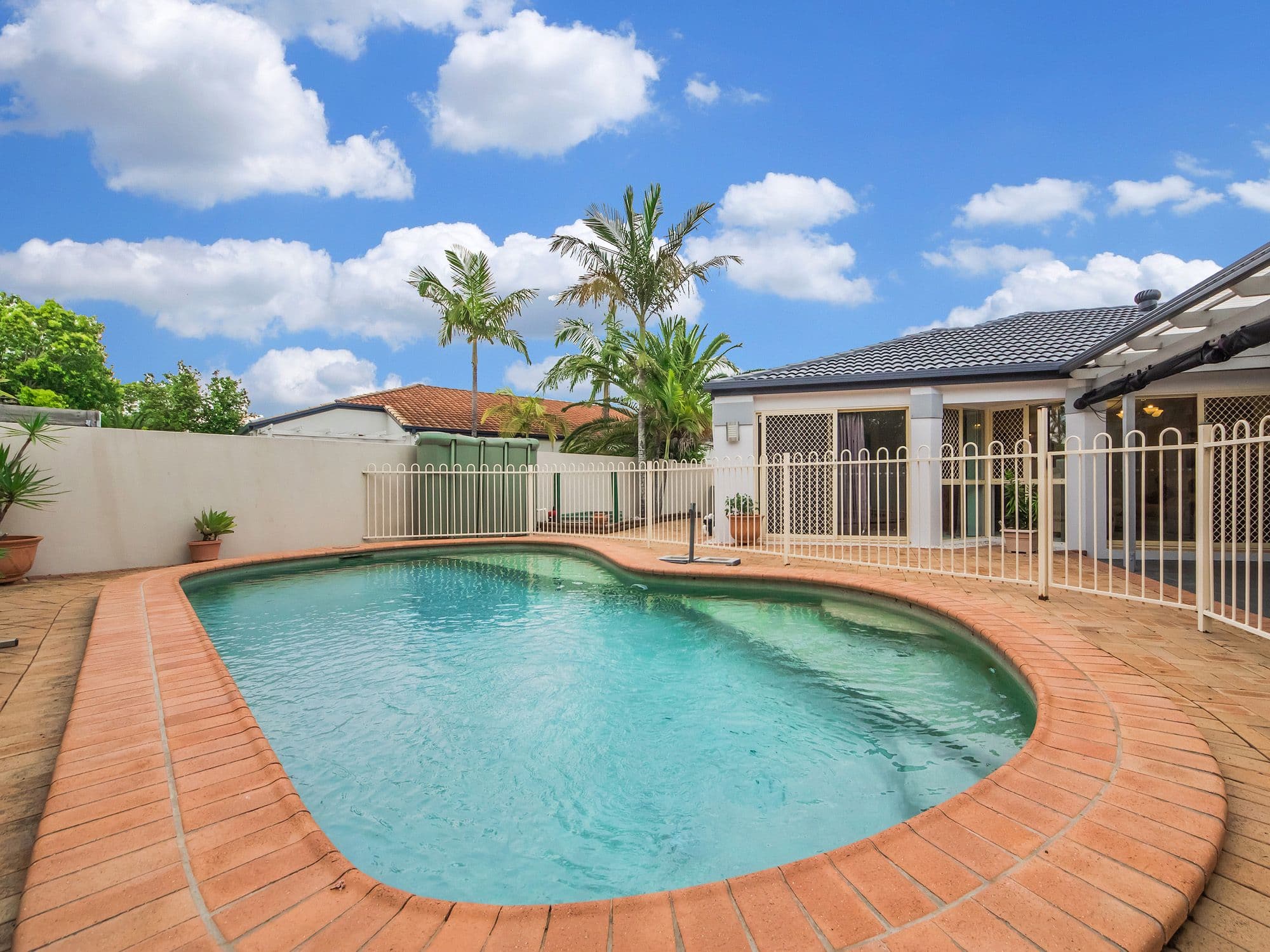 6 Oyster Cove Promenade, Helensvale QLD 4212, Helensvale - Thumbnail 2
