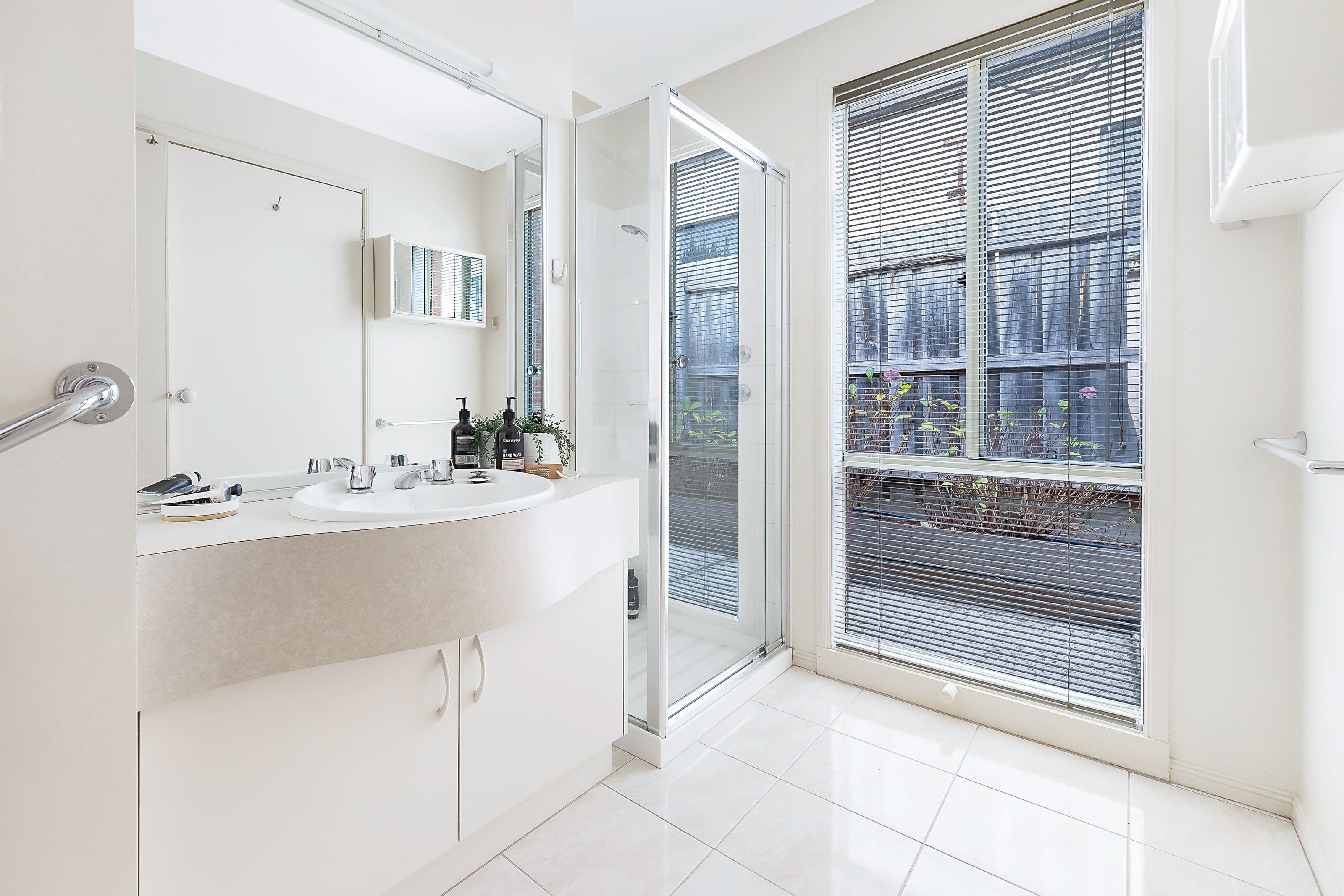 1 Cornish Road, Burwood East VIC 3151, Burwood East - Thumbnail 8