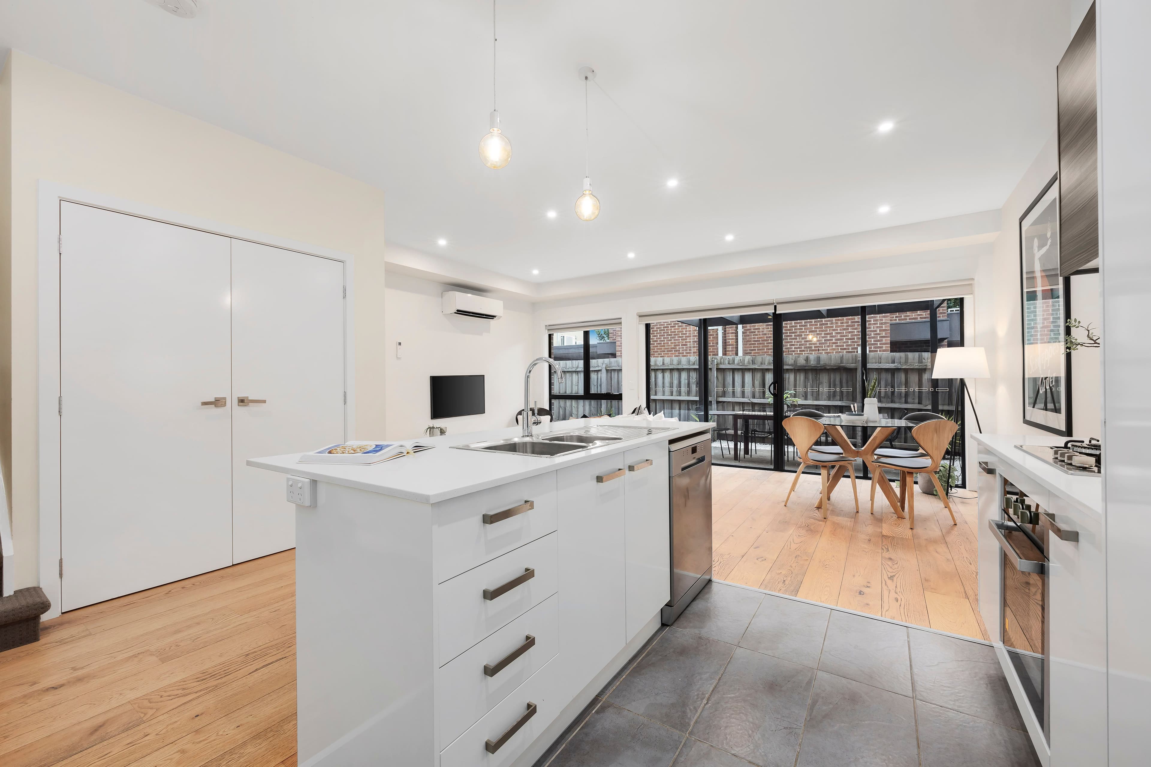39 Fordham Road, Reservoir VIC 3073, Reservoir - Thumbnail 4