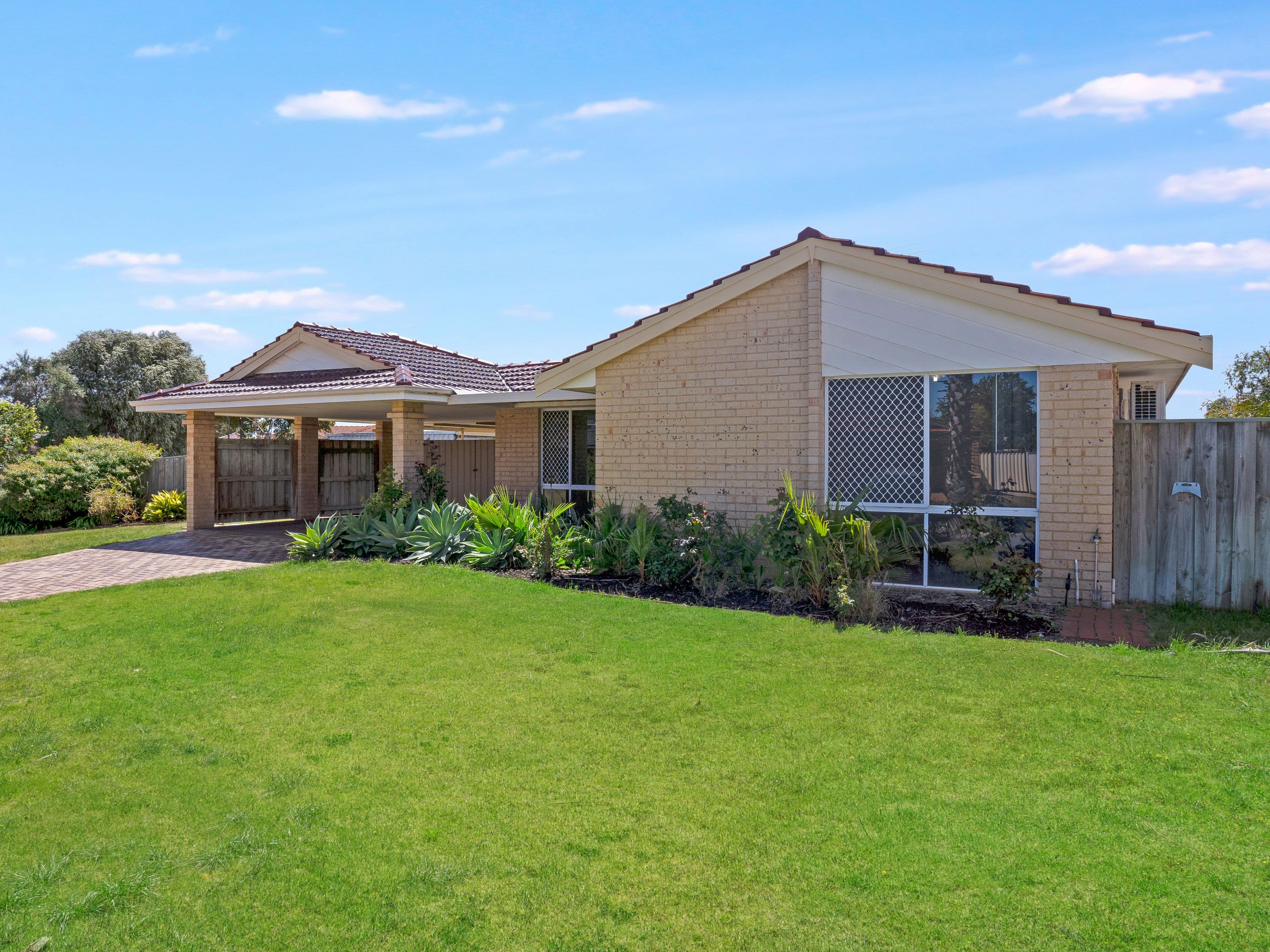 7 Jurien Close, Warnbro WA 6169, Warnbro - Thumbnail 2