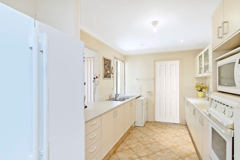 25 Parkside Circuit, ROBINA QLD 4226, Robina - Thumbnail 4