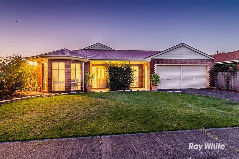 106 Courtenay Avenue, Cranbourne North VIC 3977, Cranbourne North - Image 1