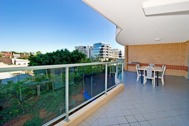8 Spring Street, BONDI JUNCTION NSW 2022, Bondi Junction - Thumbnail 2