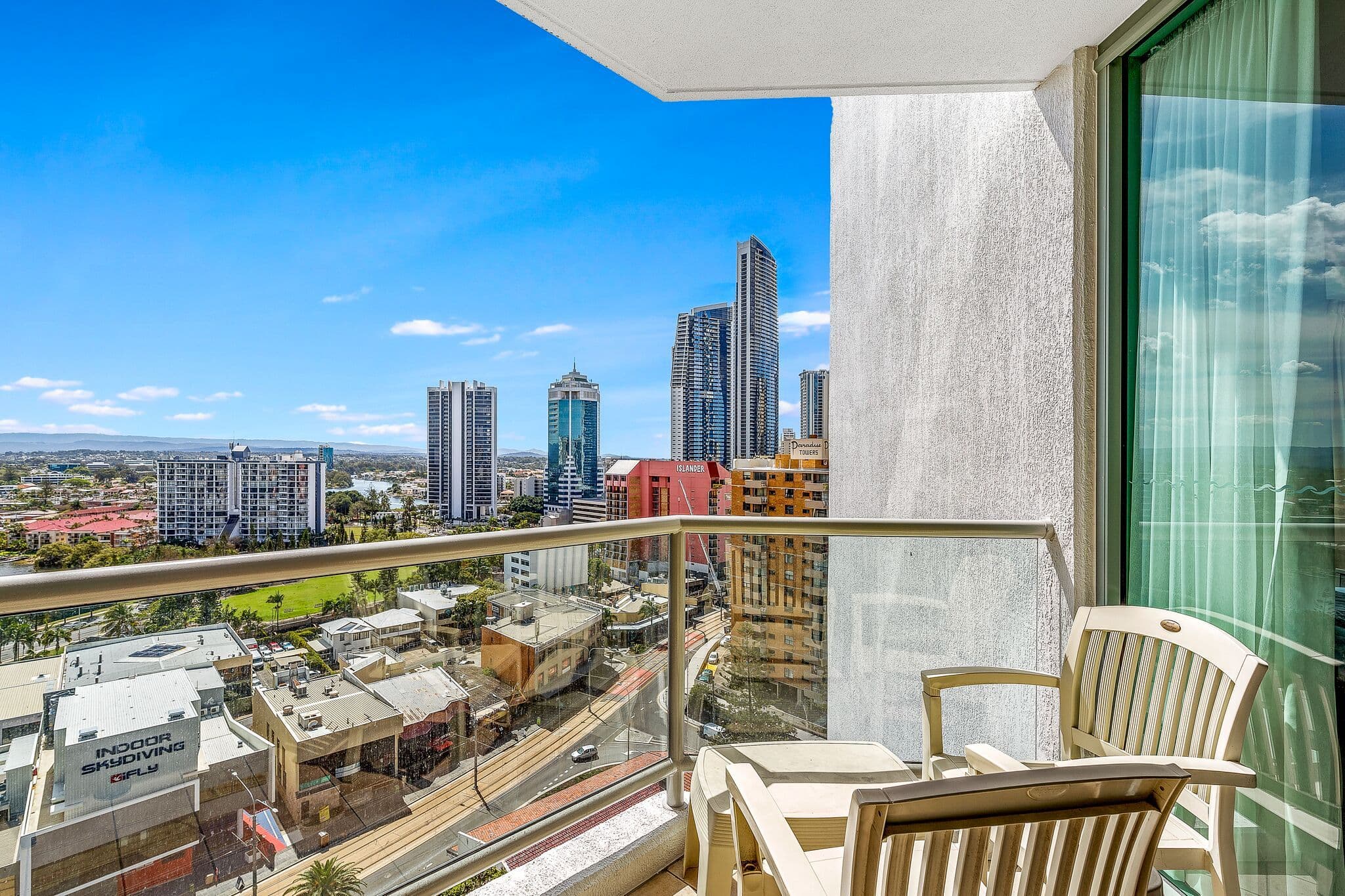 25 Laycock Street, Surfers Paradise QLD 4217, Surfers Paradise - Thumbnail 2