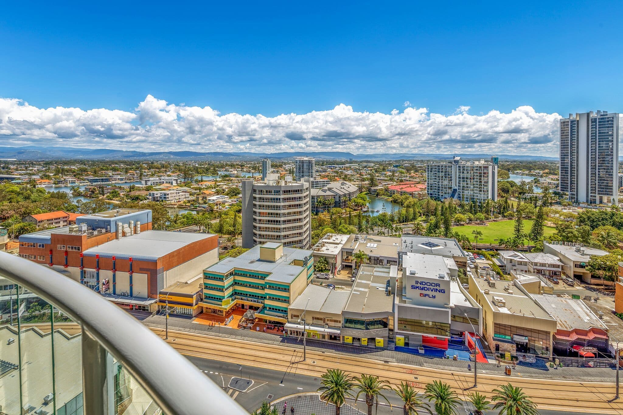 25 Laycock Street, Surfers Paradise QLD 4217, Surfers Paradise - Thumbnail 5