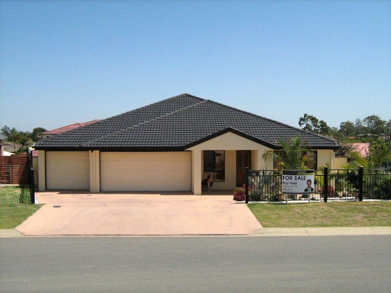 PARKINSON QLD 4115, Parkinson - Image 1