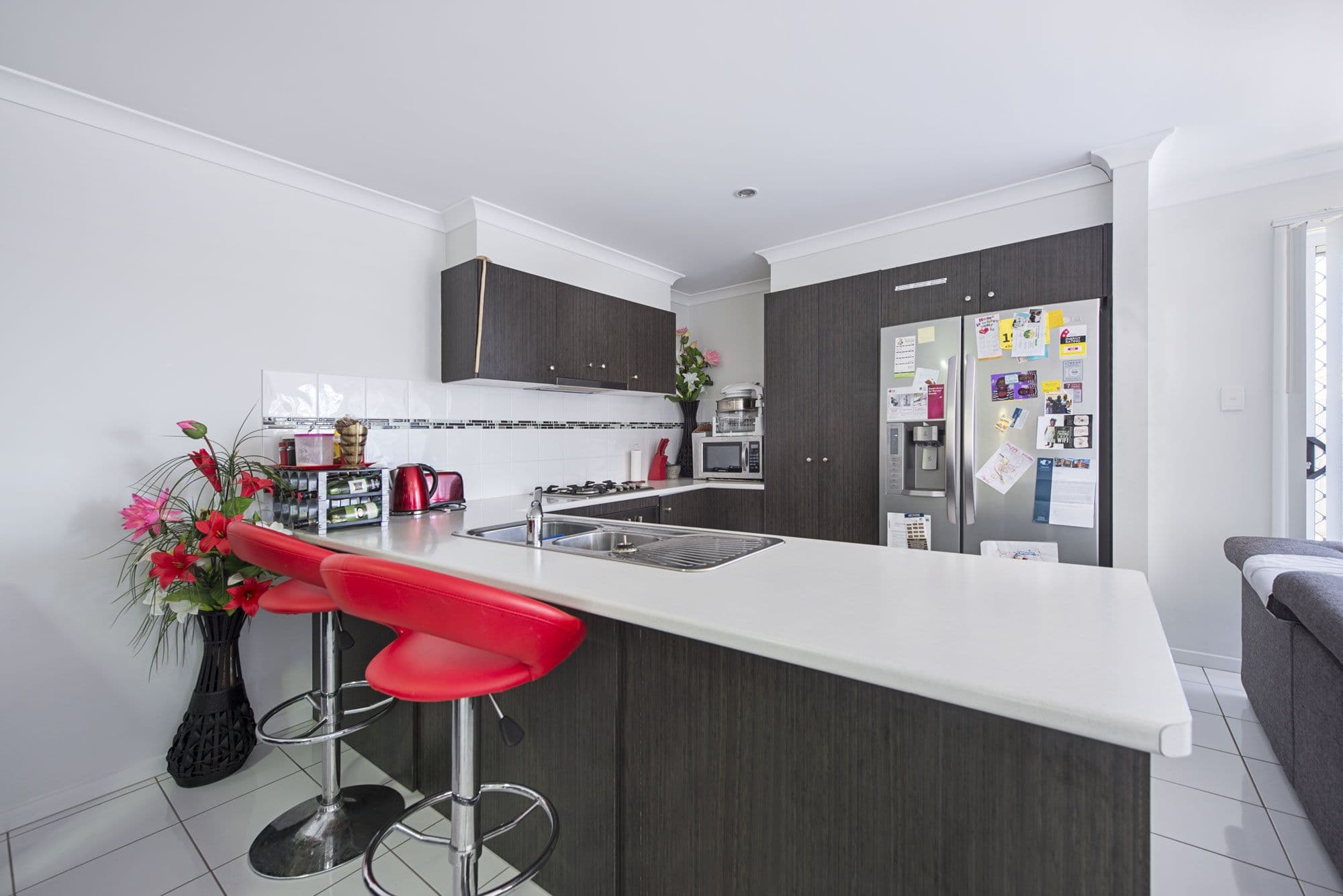 9A and 9B Oakvale Avenue, HOLMVIEW QLD 4207, Holmview - Thumbnail 2
