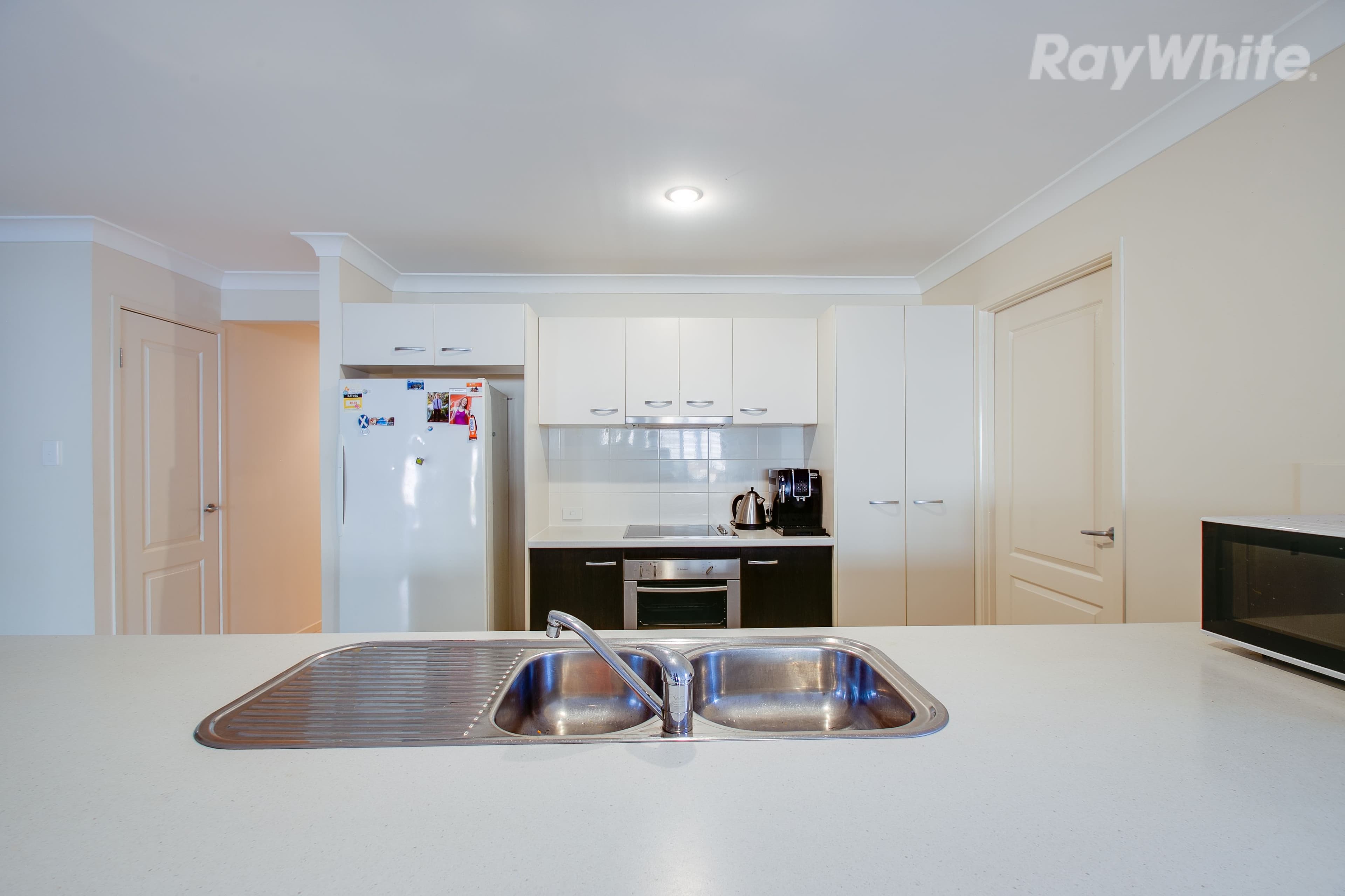 10 Piddington Street, Redbank Plains QLD 4301, Redbank Plains - Thumbnail 3
