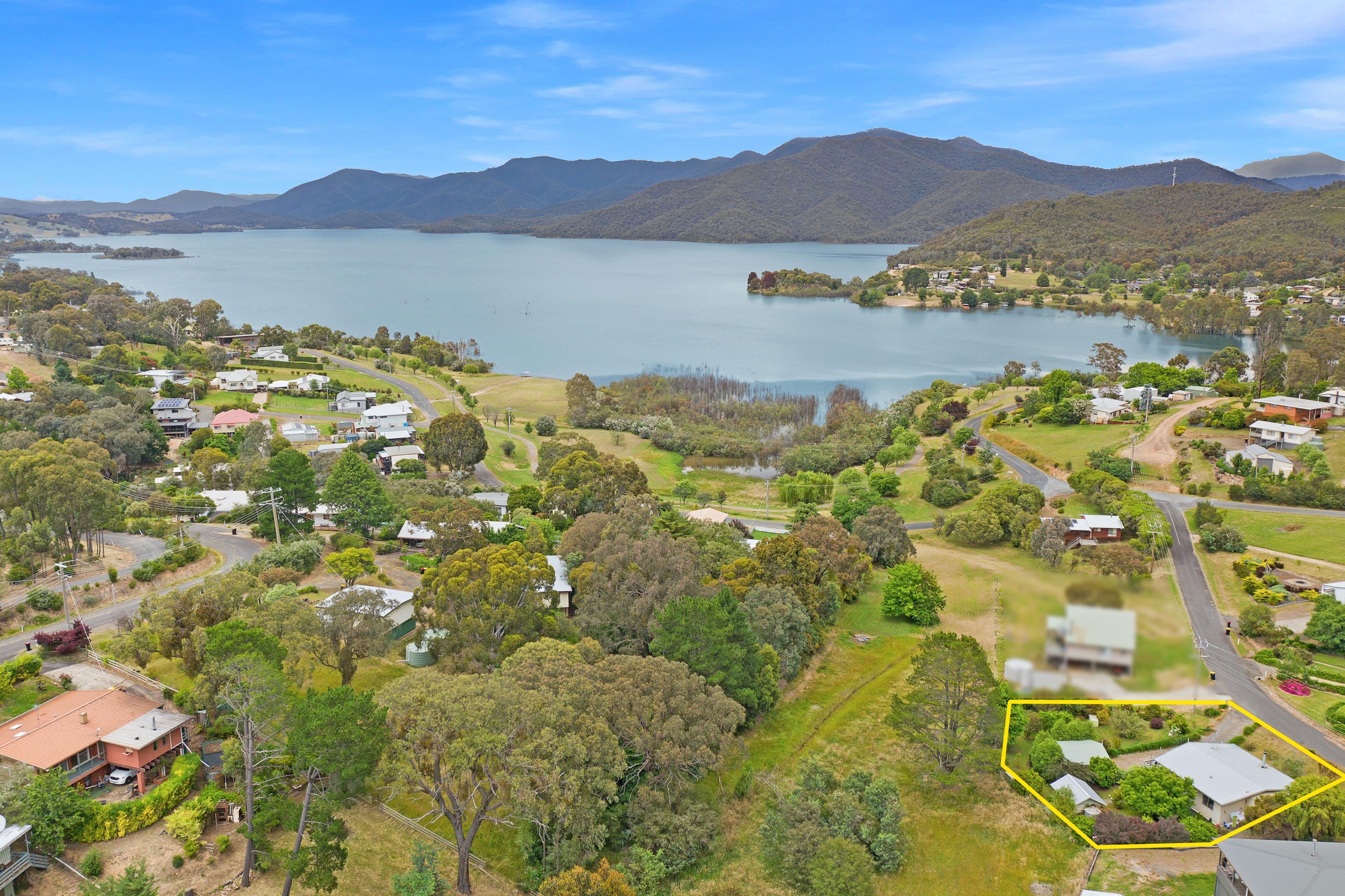 4 Harbour Line Drive, Goughs Bay VIC 3723, Goughs Bay - Thumbnail 4