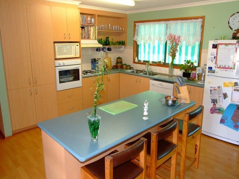 7 Hallway Drive, WIMBLEDON HEIGHTS VIC 3922, Wimbledon Heights - Thumbnail 2