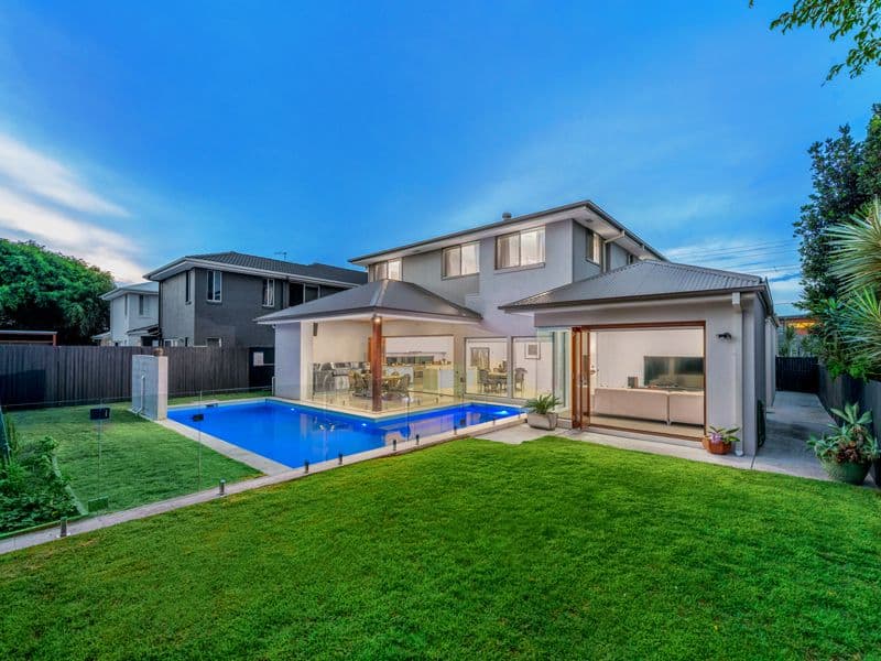 24 Harding Street, Hendra QLD 4011, Hendra - Thumbnail 3