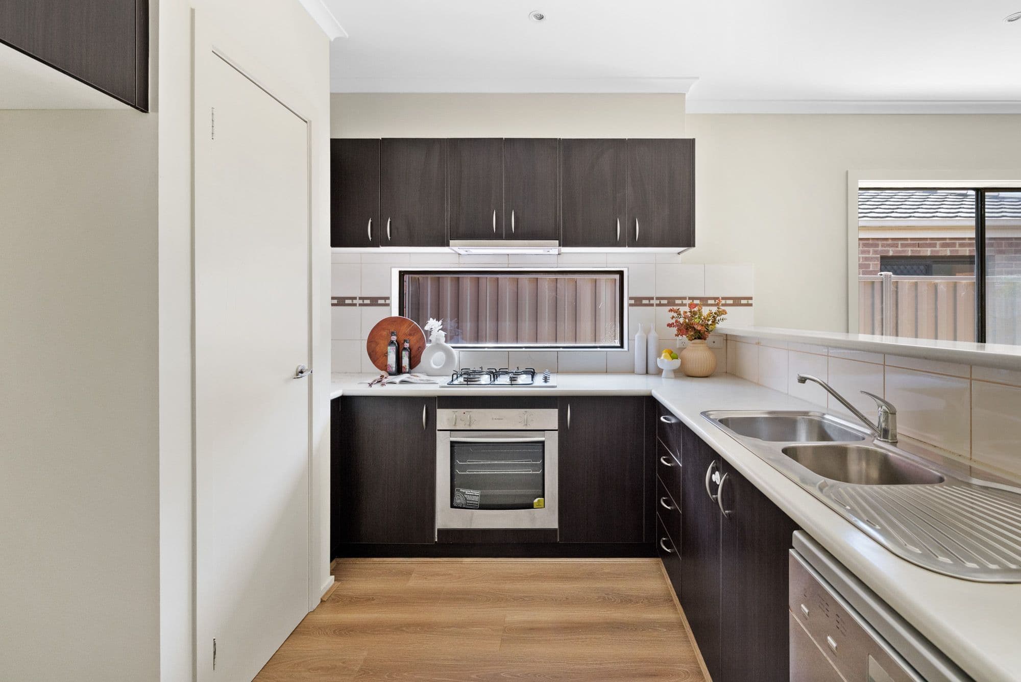 50 Hawkstone Road, MANOR LAKES VIC 3024, Manor Lakes - Thumbnail 4