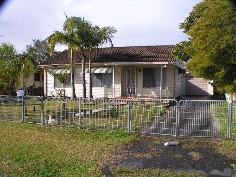 58 Flinders Avenue, KILLARNEY VALE NSW 2261, Killarney Vale - Image 1