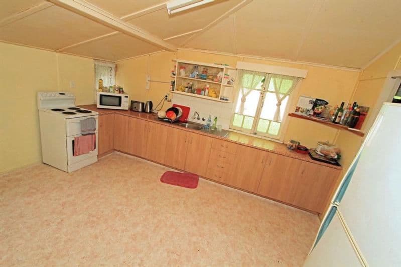 132 Nobbs Street, BERSERKER QLD 4701, Berserker - Thumbnail 3
