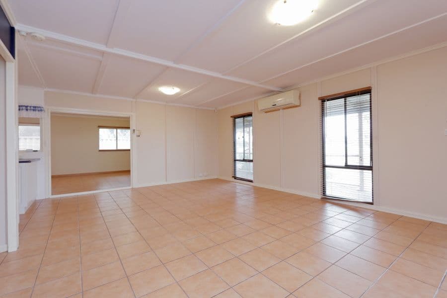 66 Patterson Drive, Middle Swan WA 6056, Middle Swan - Thumbnail 5