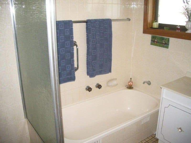 96 Victoria Parade, BORDERTOWN SA 5268, Bordertown - Thumbnail 3