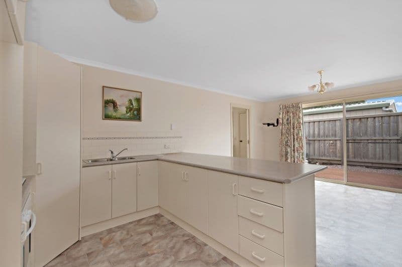 7 Fletcher Lane, WARRNAMBOOL VIC 3280, Warrnambool - Thumbnail 6