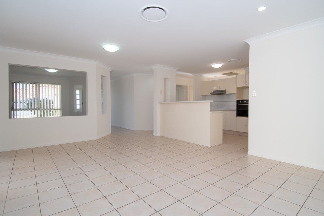 4 Dylan Street, Arundel QLD 4214, Arundel - Thumbnail 6