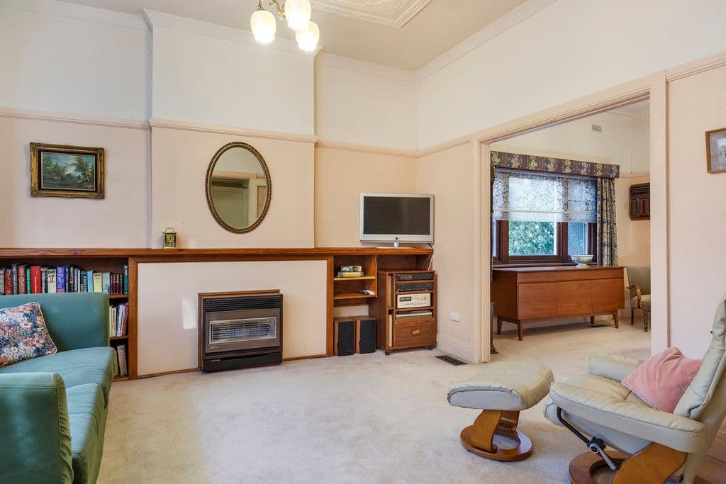7 Dumblane Street, HUGHESDALE VIC 3166, Hughesdale - Thumbnail 2