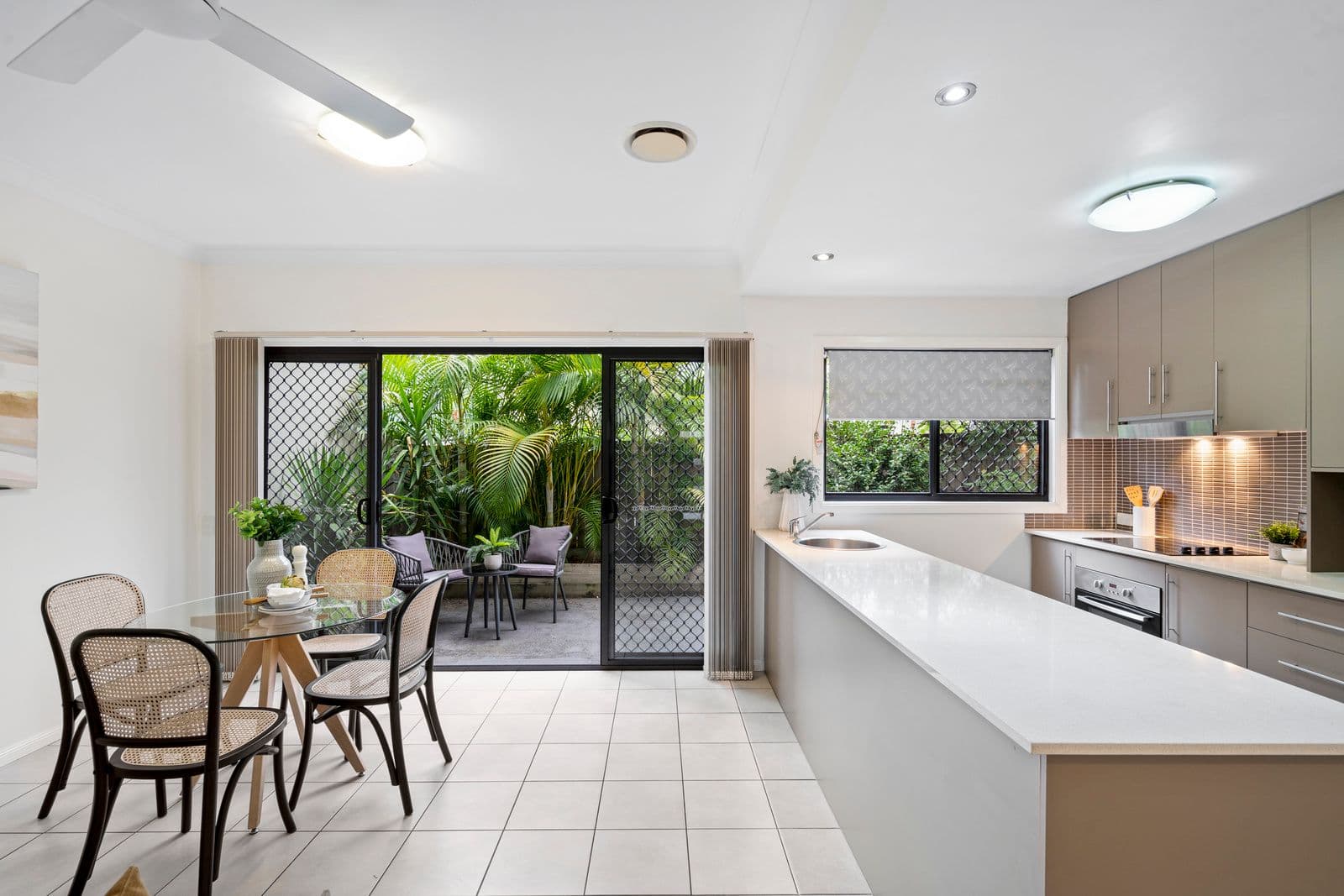 350 Fairfield Road, Yeronga QLD 4104, Yeronga - Image 1