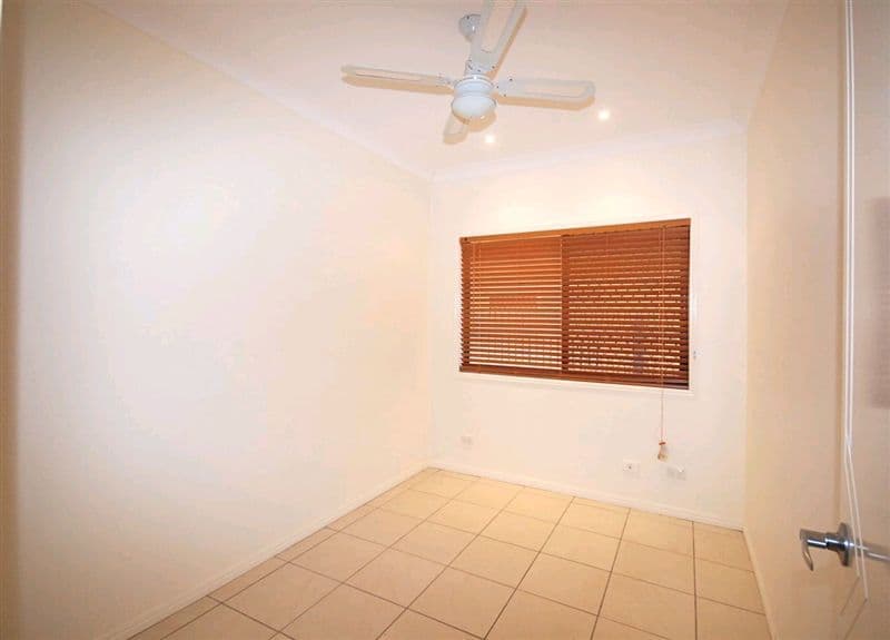 130  White Street, WAVELL HEIGHTS QLD 4012, Wavell Heights - Thumbnail 8