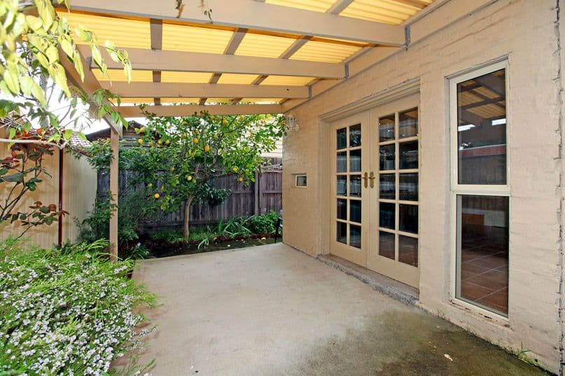 18 Showers Street, PRESTON VIC 3072, Preston - Thumbnail 3