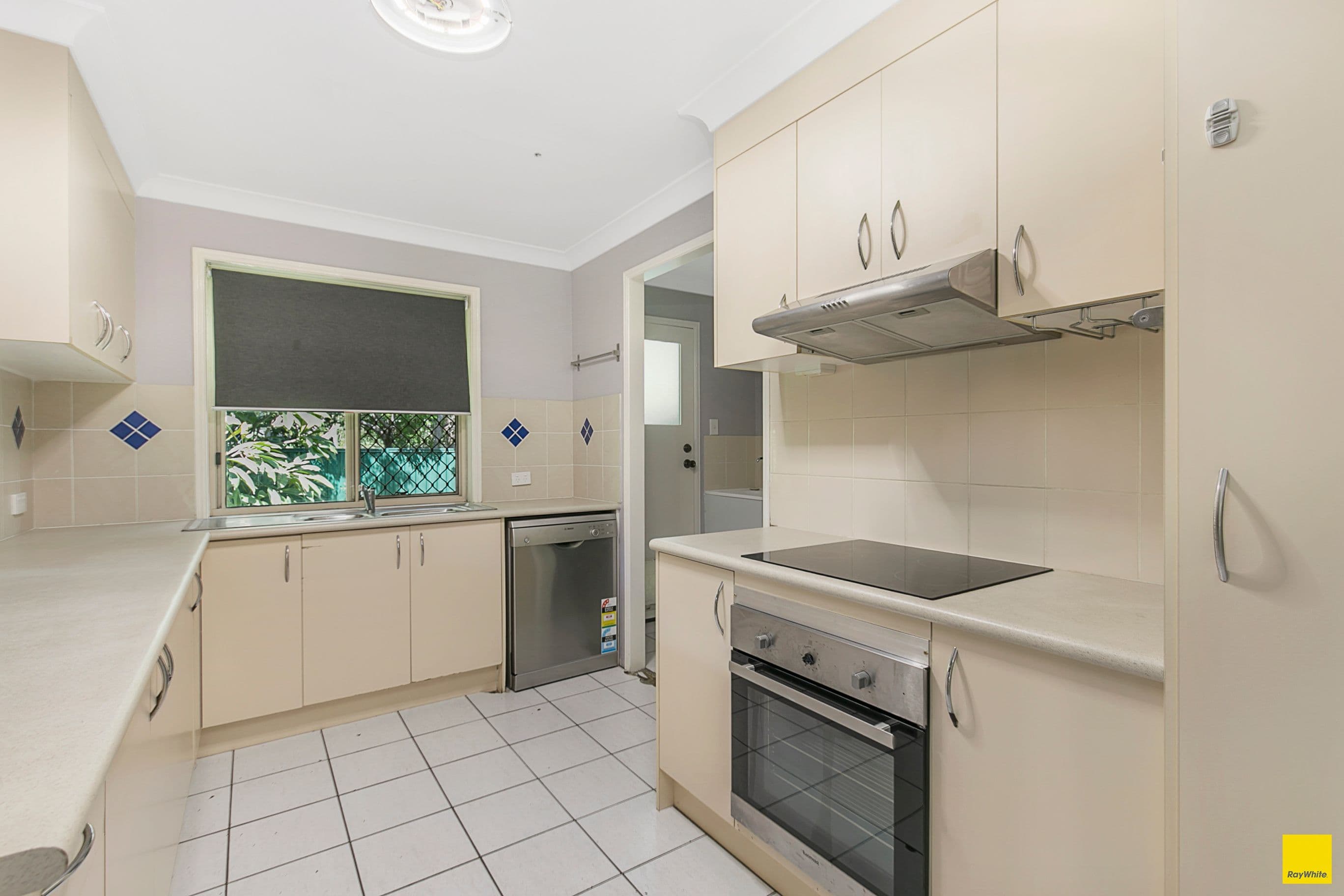 2 Denison Court, Capalaba QLD 4157, Capalaba - Thumbnail 3