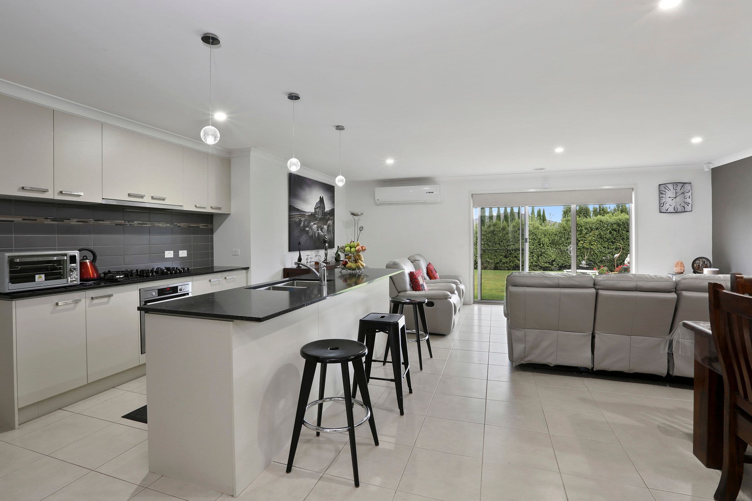 16 Pelican Way, Lara VIC 3212, Lara - Thumbnail 6