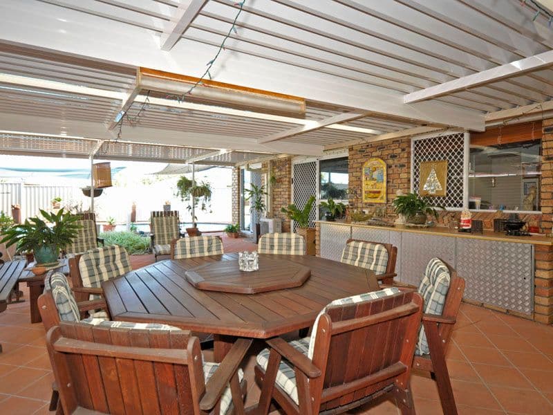 21 Treeview Drive, BURLEIGH WATERS QLD 4220, Burleigh Waters - Thumbnail 2