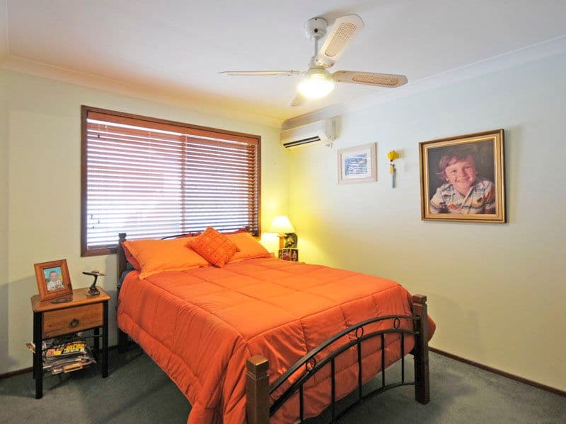 21 Treeview Drive, BURLEIGH WATERS QLD 4220, Burleigh Waters - Thumbnail 6
