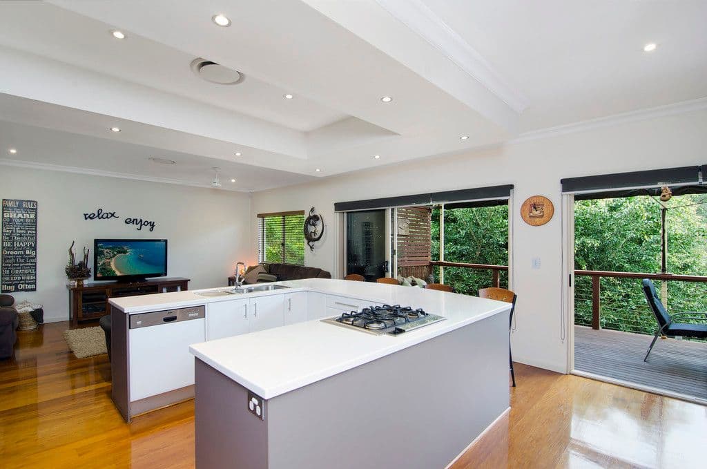 52 Buckingham Way, ELANORA QLD 4221, Elanora - Image 1