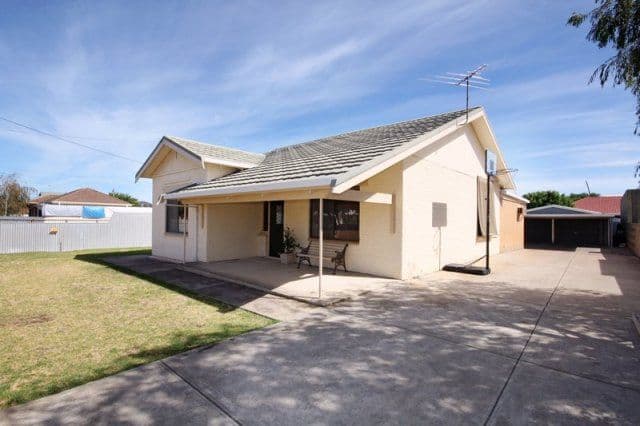 7 Martins Road, SEATON SA 5023, Seaton - Thumbnail 2